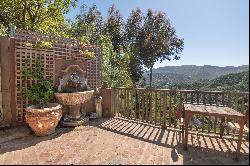 2095 Topanga Skyline Dr