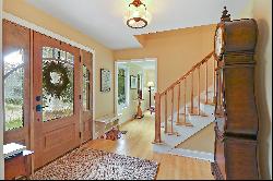 Charming Four Bedroom Colonial in Exclusive Geneva Manor Neighborhood