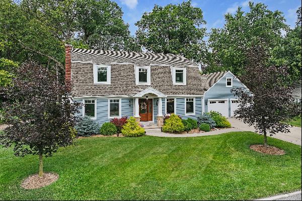 Charming Four Bedroom Colonial in Exclusive Geneva Manor Neighborhood