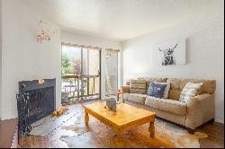 Park City Condo with Views and Walk to Skiing