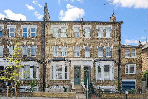 A brand new apartment within a beautiful period building that has been transformed to crea