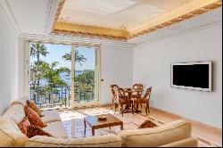 Exceptional Sea View Real Estate Ensemble in Beaulieu-sur-Mer: 4 Apartments