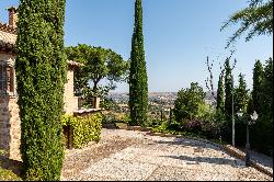 Exquisite Cigarral in Toledo with panoramic view