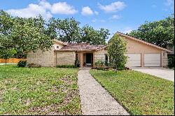 Elegant Single-Story Home in Prime Location