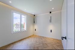 Exclusive brand new apartment in Pedralbes