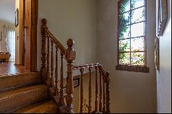 Chilean-style house, located in the residential area of La Dehesa.