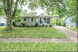 Charming Home in Florissant