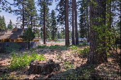 Sunny lot in Kings Beach with approved plans and permits!