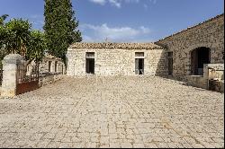 Suggestive baglio nestled in the Val di Noto countryside