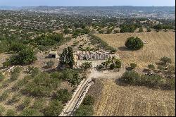 Suggestive baglio nestled in the Val di Noto countryside