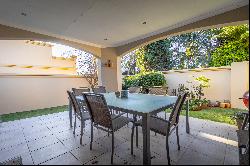 Elegant home in Serene suburb of Northcliff