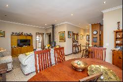 Elegant home in Serene suburb of Northcliff