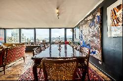 Fully remodeled apartment with an impressive view