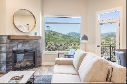 Deer Valley Views, 12' Ceilings, Luxury Resort, Ski Shuttle, Family Friendly