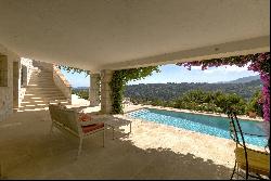 Magnificent Provencal Villa with Panoramic Views in Vence