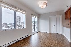 2000 Rue Drummond Unit 1703, Montreal (Ville-Marie) QC H3G2X1