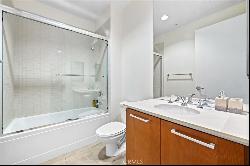 801 S Grand Avenue #2010, Los Angeles CA 90017