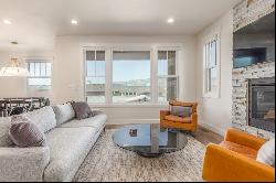 Highly Upgraded Townhome with Deer Valley Views