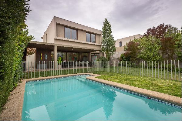 Four bedrooms house in Piedra Roja.