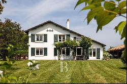 ARBONNE - LARGE FAMILY HOUSE WITH VIEW ON THE RHUNE