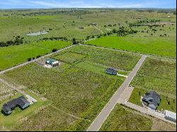 Near the heart of Salado | Turn this landscape into your reality