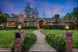 Sprawling Single-Story Estate in Monte Sereno!