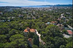 Villa Belle Epoque entierement renovee et meublee au sein d'un parc