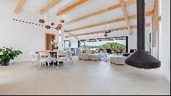 Ramatuelle - New villa with panoramic views of sea, sky and country