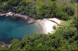 Exclusive seaside estate in Paraty