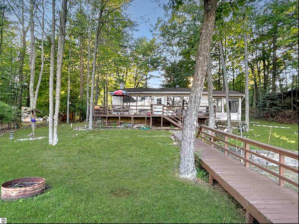 4102 North Spider Lake Road, Traverse City MI 49696