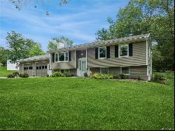 87 Gold Road, Wappingers Falls NY 12590