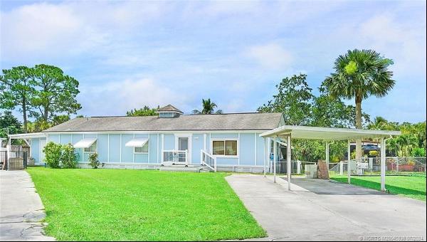 197 SE Riverbend Street, Stuart FL 34997