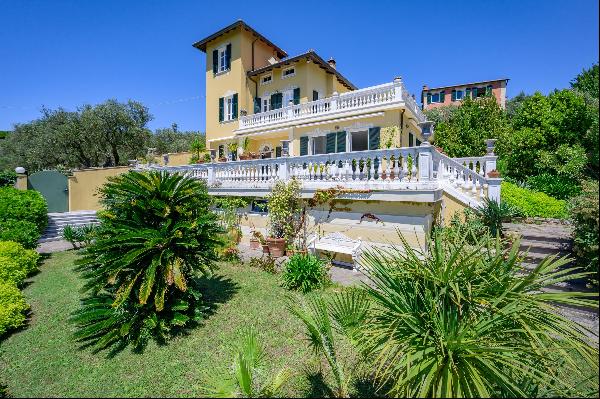 A magnificent villa with breathtaking views of Portovenerte in the tranquil and picturesqu