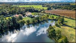 Corgnialla House with lake park and pool, Cortona, Arezzo – Tuscany