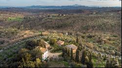 Villa Serarmonio in Chianti with pool, Arezzo – Tuscany