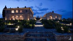 Villa Baldassare with pool, Crete Senesi, Siena - Tuscany