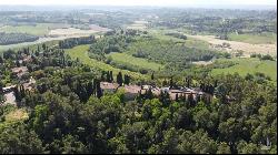 Il Barone Mansion with Chianti DOCG vineyards, Pisa - Tuscany