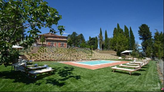 The Zafferano Country House, San Casciano dei Bagni, Siena - Tuscany