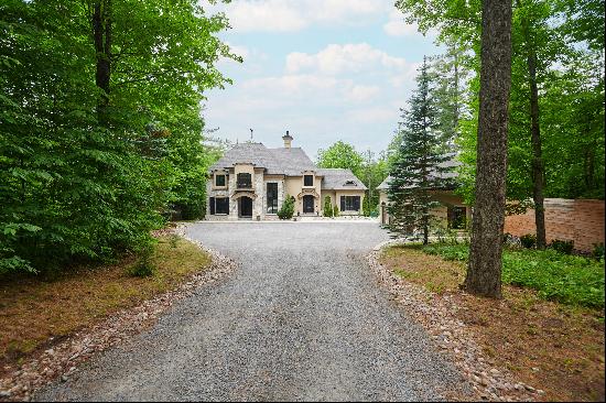 Luxury waterfront chateau