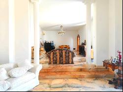 Private Villa for sale in Napoli (Italy)