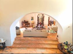 Private Villa for sale in Napoli (Italy)