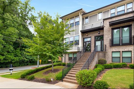 Furnished Modern Luxury Townhome in Brookhaven