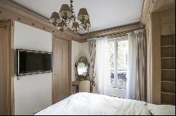 Apartment in Paris 16th - Auteuil