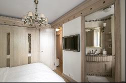 Apartment in Paris 16th - Auteuil