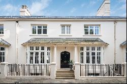 Charming three bedroom house in Regent's Park