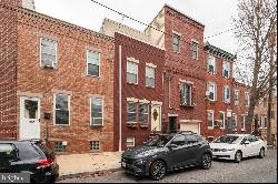 821 Mountain Street, Philadelphia PA 19148