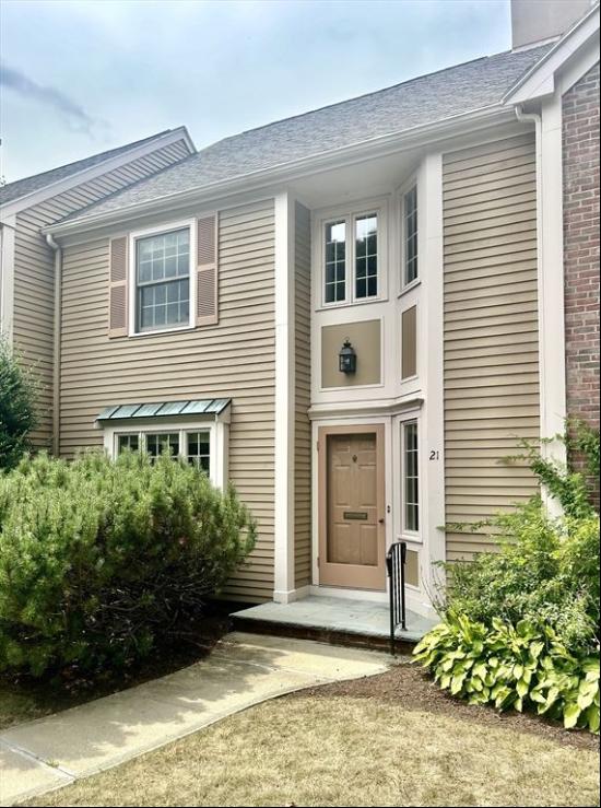 21 Oakland Avenue #21, Needham MA 02492