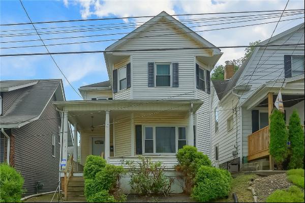 617 Wayne Ave, Ellwood City - Law PA 16117