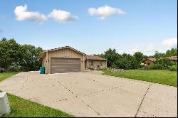 1425 Sunset Drive SW, Owatonna MN 55060