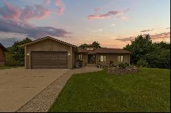 1425 Sunset Drive SW, Owatonna MN 55060